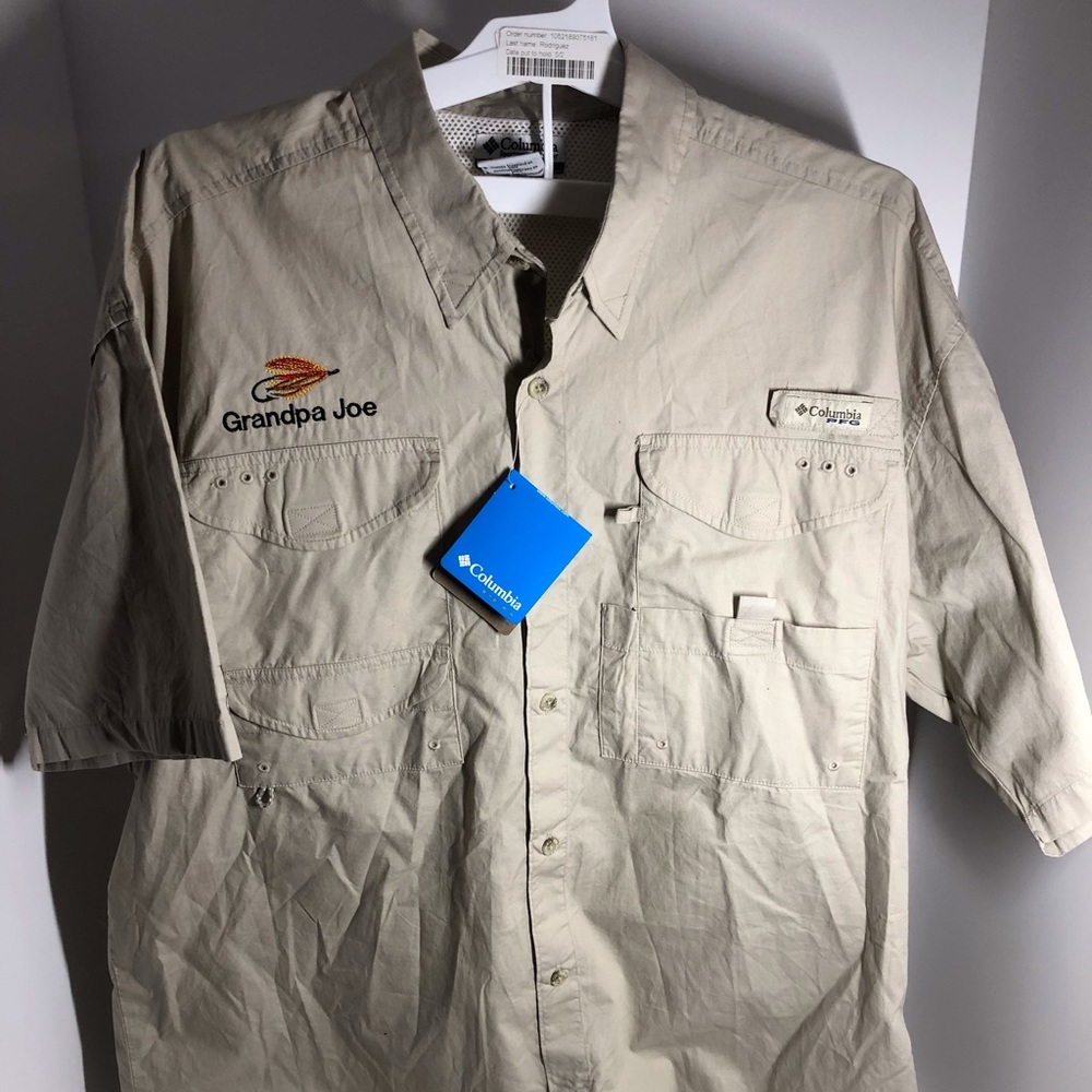 Men’s Columbia KHAHKI BUTTON UP SHIRT
